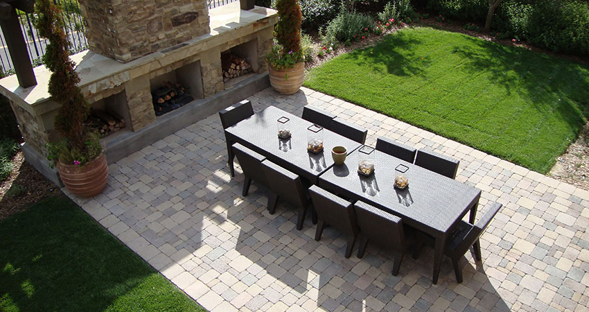 How To Select Flagstones For Your Backyard Patio